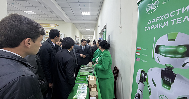 Намоиши маҳсулоти бонкӣ дар доираи олимпиадаи ҷумҳуриявии “Маърифат ва амнияти молиявӣ”