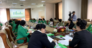 Мизи мудаввар дар мавзўи «Ҷалби бонувон ба фаъолият дар низоми бонкӣ»