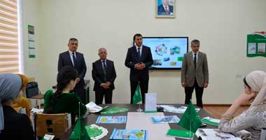 Учебный семинар в Государственном университете финансов и экономики университете Таджикистана